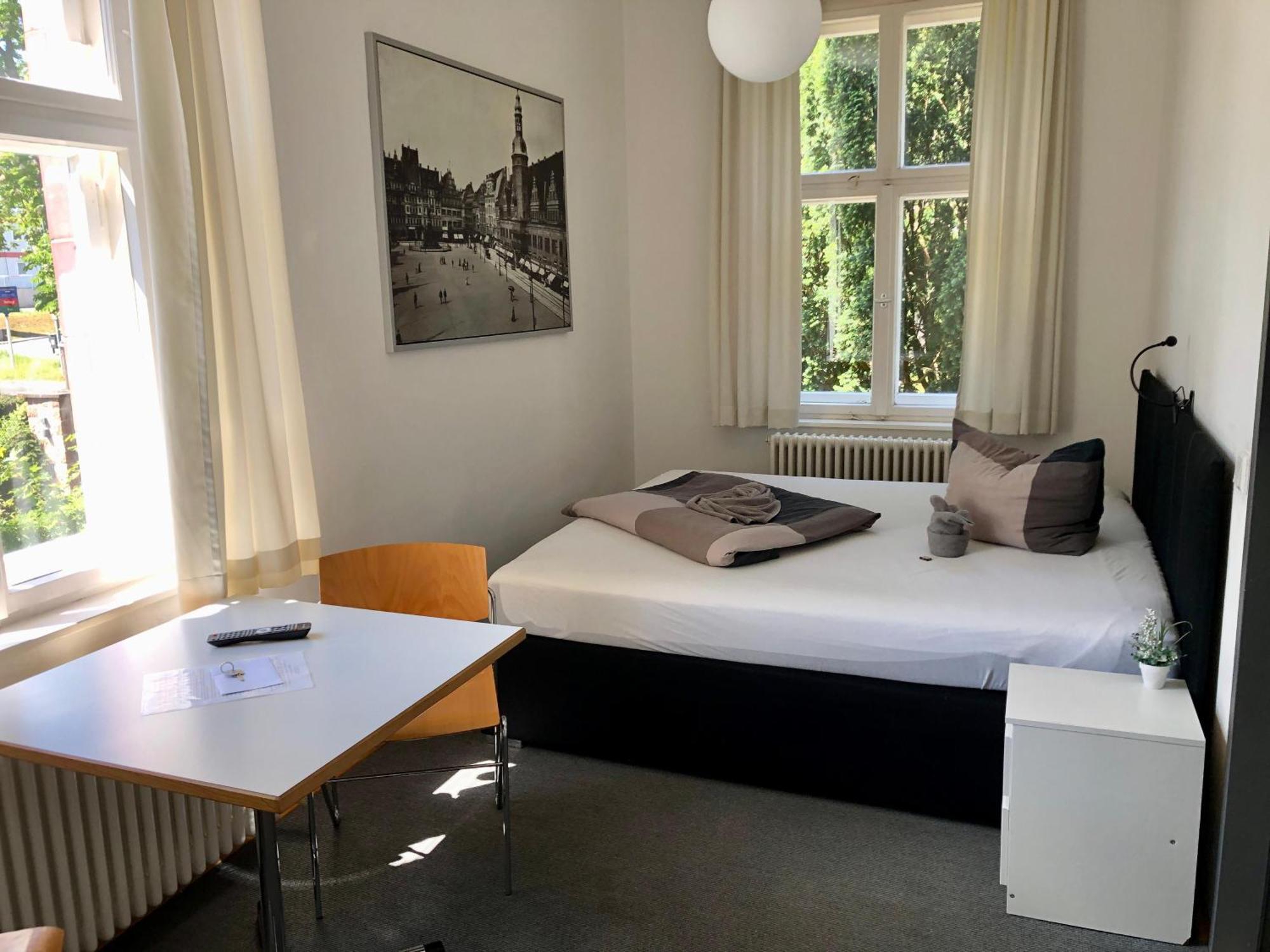 Ferienwohnungen Und Apartmenthaus Halle Saale - Villa Mathilda חדר תמונה