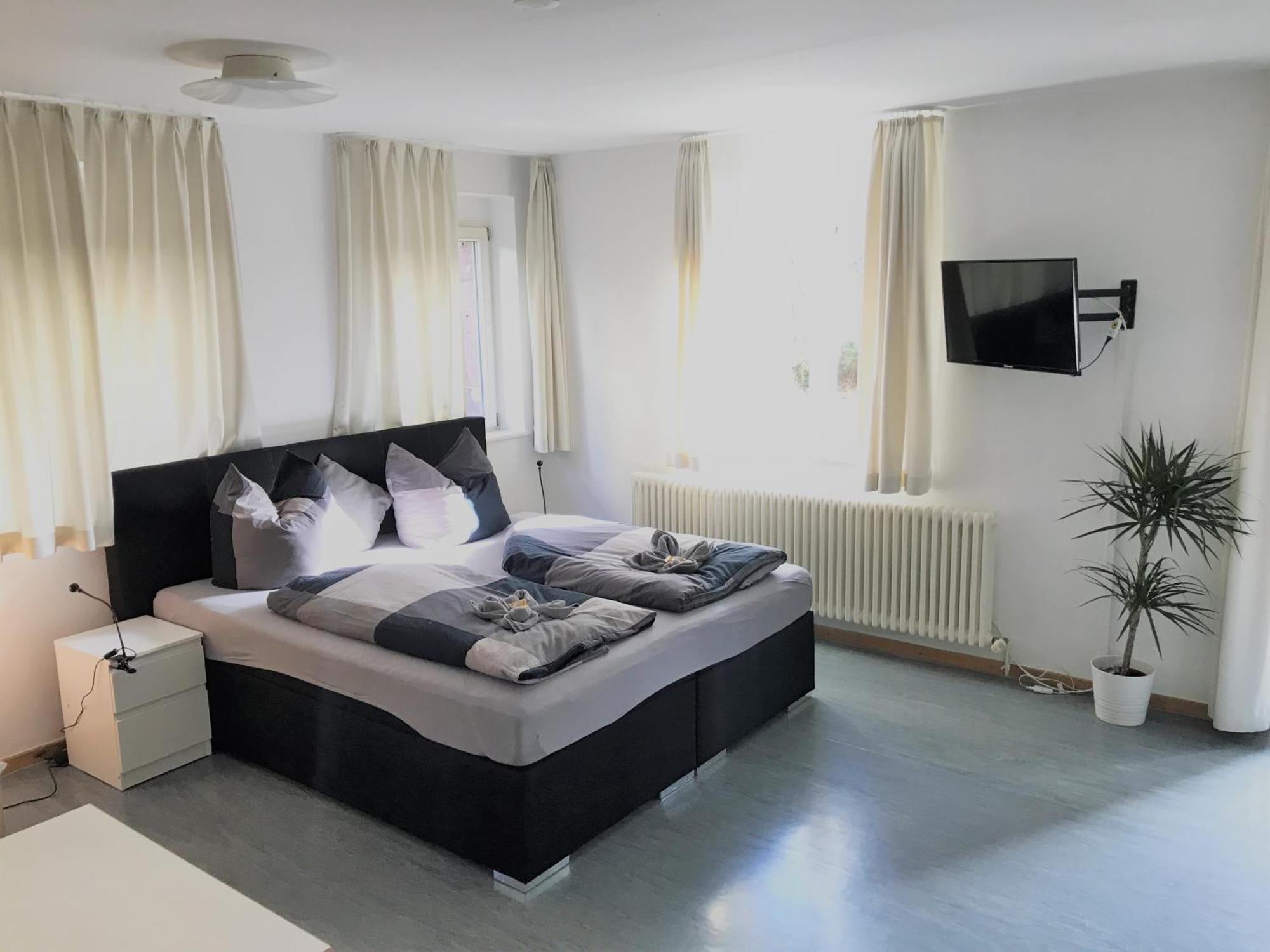 Ferienwohnungen Und Apartmenthaus Halle Saale - Villa Mathilda חדר תמונה